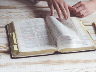 5 Ways to Make Sure People Show Up to Your Bible Study